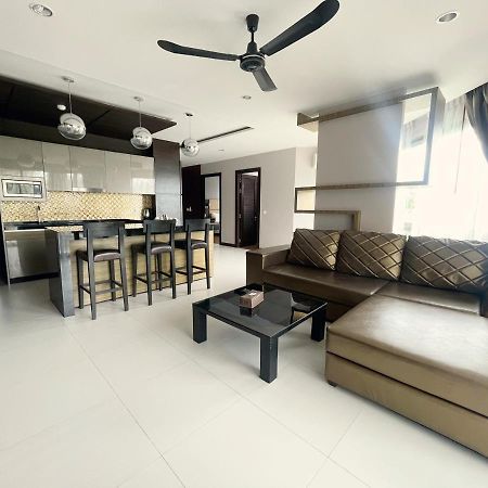 The Regent Bangtao Apartments 방타오 비치 외부 사진