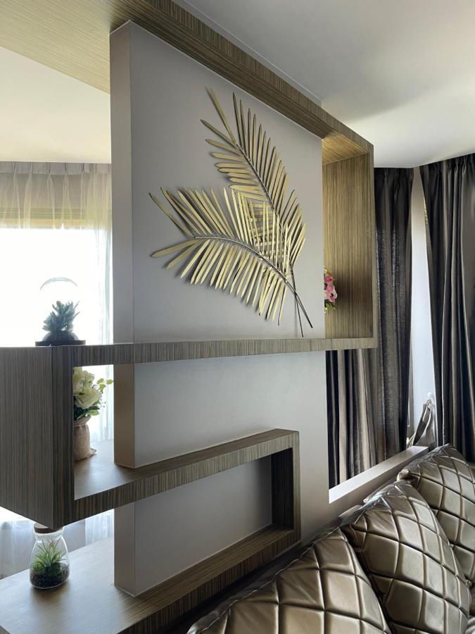 The Regent Bangtao Apartments 방타오 비치 외부 사진