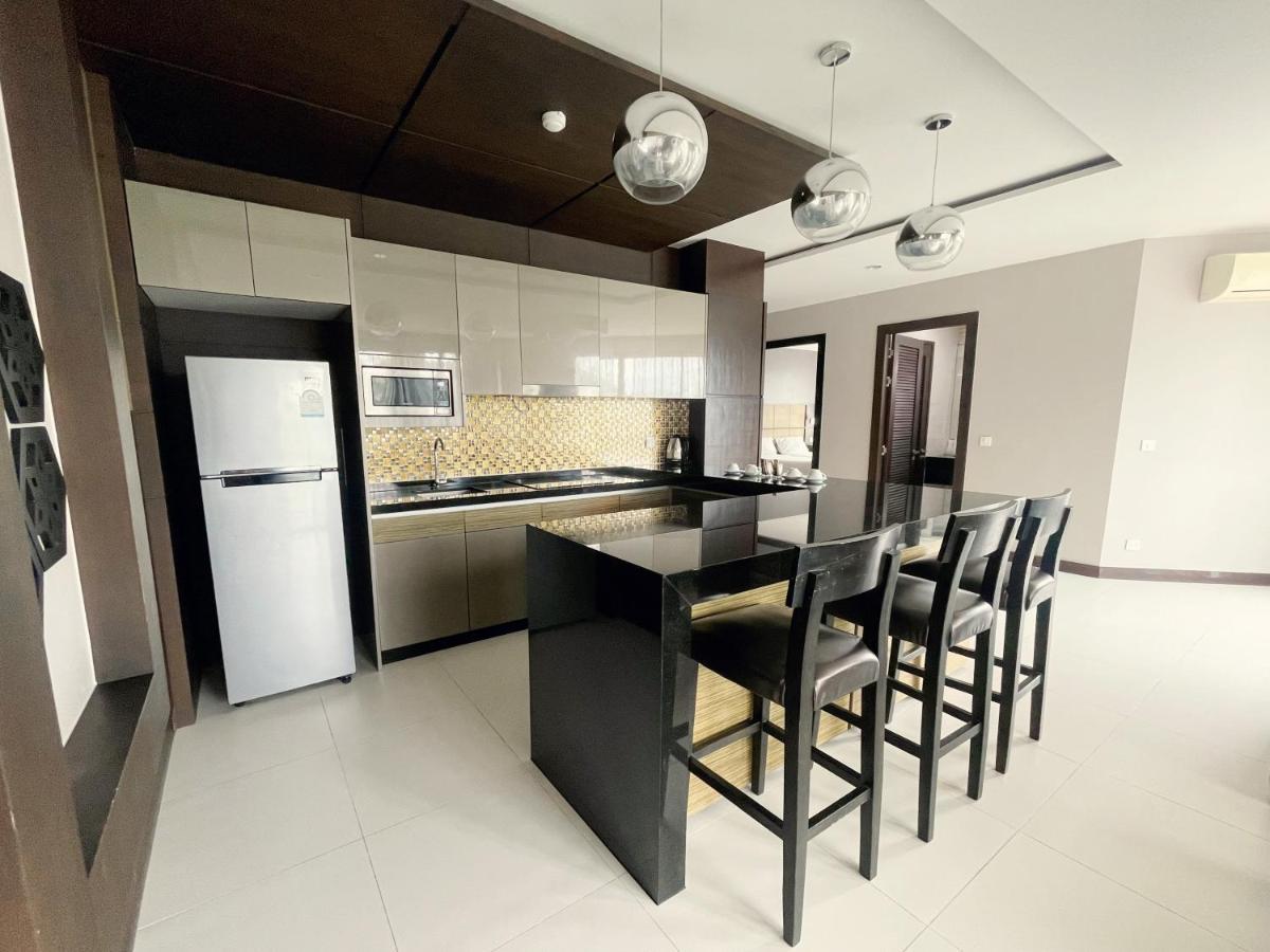 The Regent Bangtao Apartments 방타오 비치 외부 사진